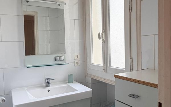 Appartement à louer    2 pièces • 44 m2 Montrouge