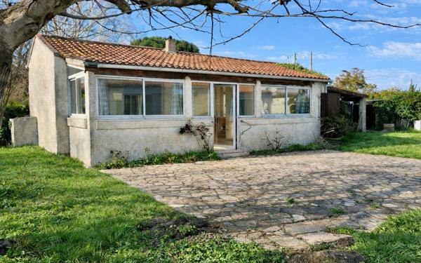 Maison à vendre    3 pièces •  Saint-Pierre-d'Oléron