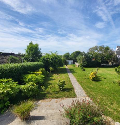 Maison à vendre 8 pièces LANVEOC (29)