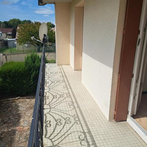 Location - Maison Châtenoy-en-Bresse 71380 5 pièces 111 m 2 1507 m 2