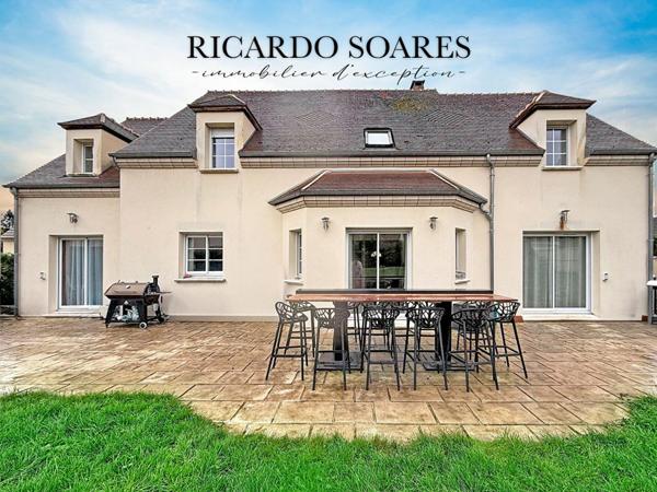 60940 ANGICOURT / PROPRIÉTÉ D'EXCEPTION / GRANDS VOLUMES / 235m2 / 5 CHAMBRES / DOUBLE GARAGE / TERRAIN 1373m2