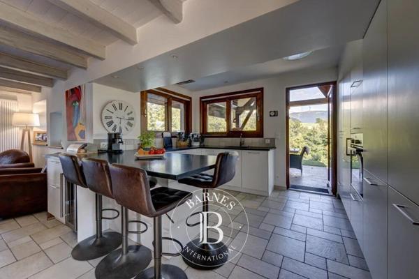 Rumilly, Maison 3 Chambres -  211 m² à vendre