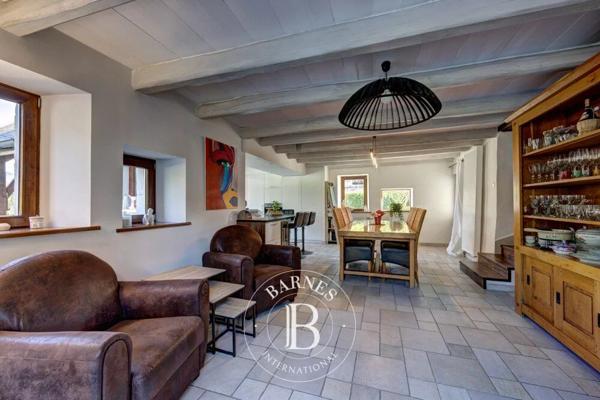 Rumilly, Maison 3 Chambres -  211 m² à vendre