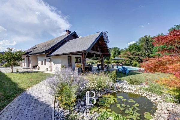 Rumilly, Maison 3 Chambres -  211 m² à vendre