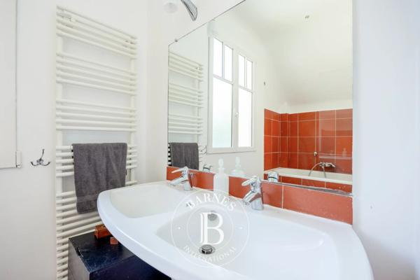 Ville-d'Avray, Maison 5 Chambres -  161 m² à vendre