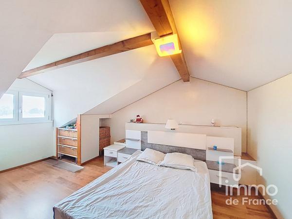 APPARTEMENT DUPLEX A VALLEIRY POUR INVESTISSEUR - 3 pièces- 67 m2