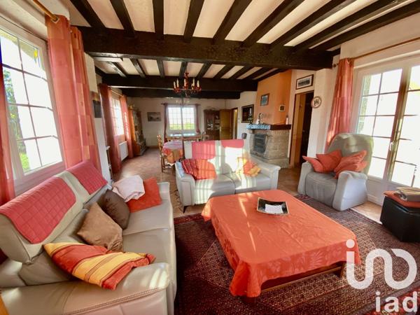 Demeure 10 pièces de 230 m² à Sarzeau (56370)