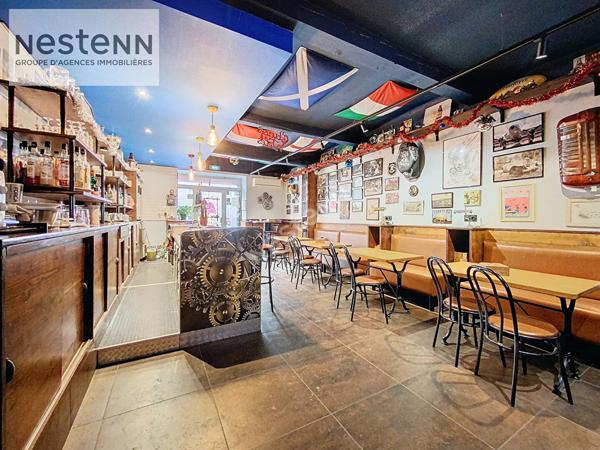 À Vendre : Fonds de Commerce - Bar avec Licence IV à Forcalqueiret 91 m2