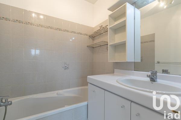 Appartement 2 pièces de 40 m² à Rosny-sous-Bois (93110)