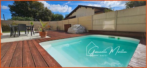 Contemporaine, au calme,proche écoles et commerces