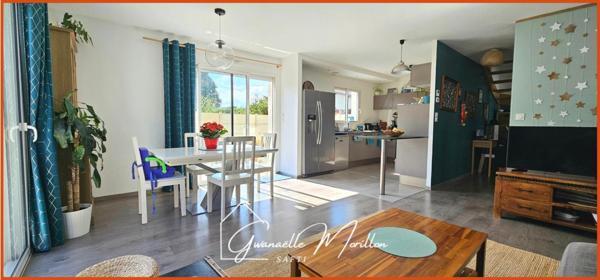 Contemporaine, au calme,proche écoles et commerces