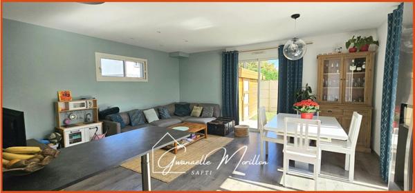 Contemporaine, au calme,proche écoles et commerces