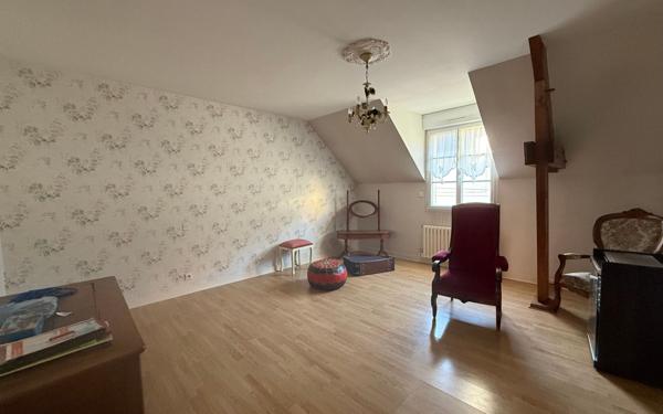 Maison à vendre    5 pièces •  Mamers