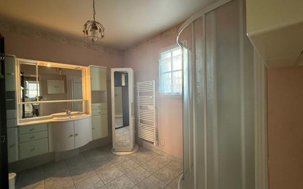 Maison à vendre    5 pièces •  Mamers