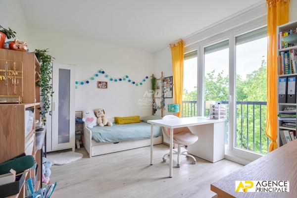 Appartement Maisons Laffitte 5 pièce(s) 103 m2 €655 000 ** - Référence 4470