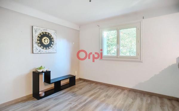 Maison à vendre    5 pièces •  Prades