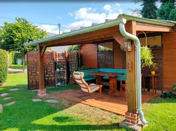 Propriete
                                                                                                                                                                                                                                                                                                                        4 pièce(s)                                                                                                                                                                                                          2 chambre(s)                                                                                                                                                                                                          87  m²