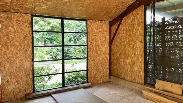Propriete
                                                                                                                                                                                                                                                                                                                        4 pièce(s)                                                                                                                                                                                                          2 chambre(s)                                                                                                                                                                                                          87  m²