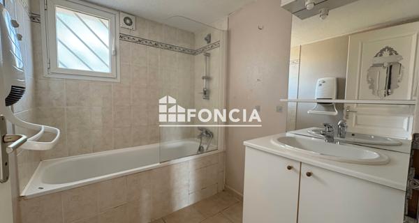 Location Maison 5 pièces 78 m² - Vielmur-sur-agout 81570