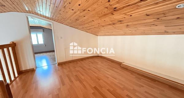 Location Maison 5 pièces 78 m² - Vielmur-sur-agout 81570