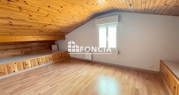 Location Maison 5 pièces 78 m² - Vielmur-sur-agout 81570