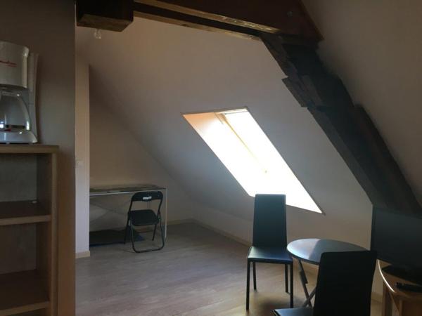 LOCATION STUDIO MEUBLE RIGNAC SANS FRAIS D'AGENCE