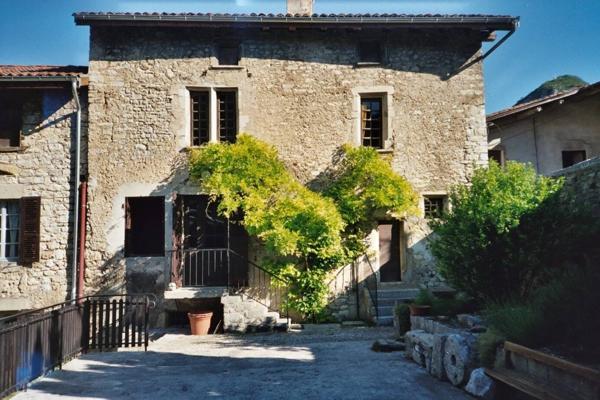 Maison 12 pièces 313m² à vendre à Cerdon 01450