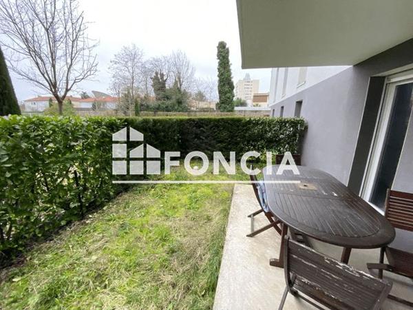 Location Appartement 2 pièces 42.1 m² - 82 AVENUE DE ROCHEFORT Royan 17200