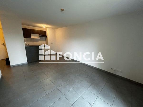 Location Appartement 2 pièces 42.1 m² - 82 AVENUE DE ROCHEFORT Royan 17200