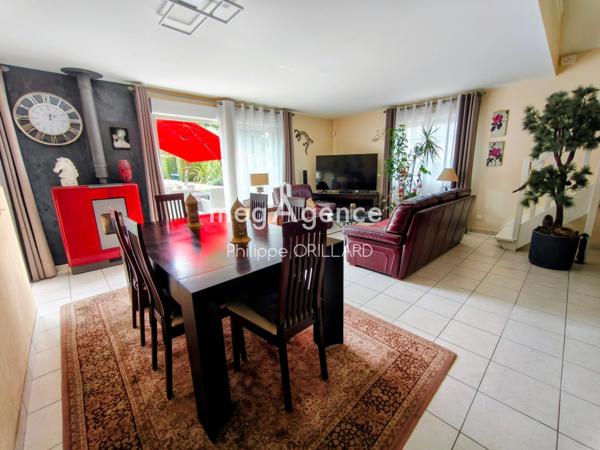 Maison à OMBREE D ANJOU, 49420 - 5 pièces 124m²