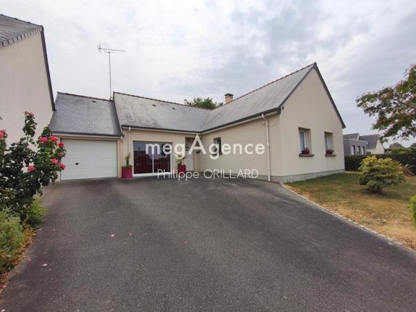 Maison à OMBREE D ANJOU, 49420 - 5 pièces 124m²