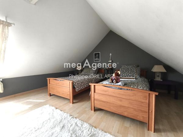 Maison à OMBREE D ANJOU, 49420 - 5 pièces 124m²
