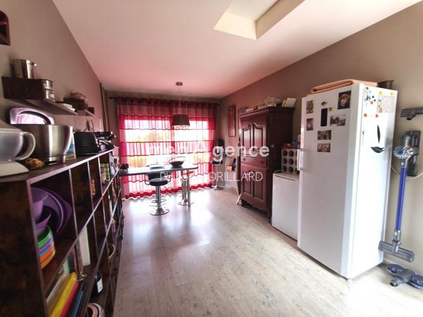 Maison à OMBREE D ANJOU, 49420 - 5 pièces 124m²