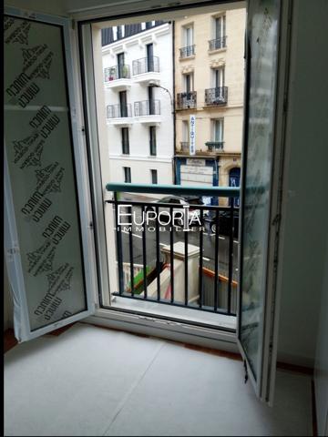 Appartement T4 85m2 Puteaux avec exterieur de 14m2