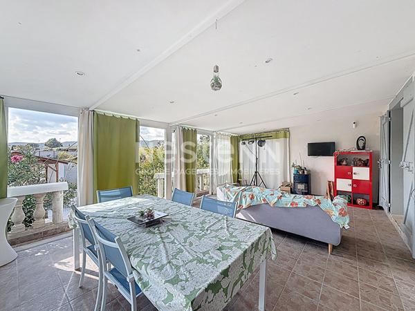 Maison spacieuse à vendre à Saint Maximin la Sainte Baume