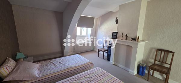 Maison 9 pièces - 212 m² Exclusivité efficity