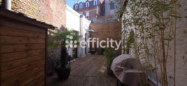 Maison 9 pièces - 212 m² Exclusivité efficity