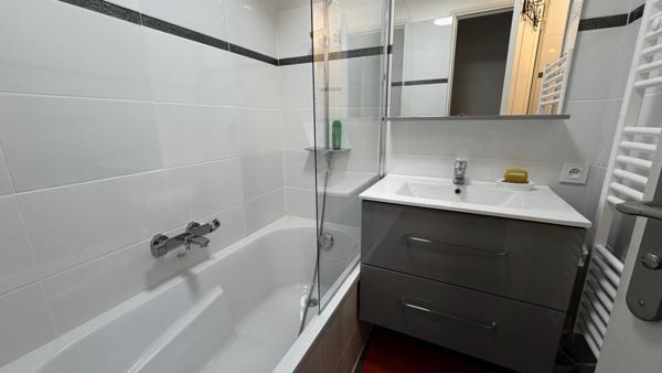 Maison de type 5 - 4 chambres - 1 bureau