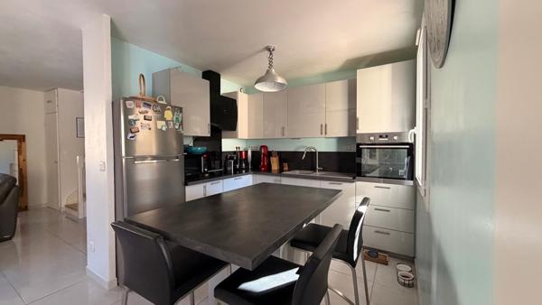 Maison de type 5 - 4 chambres - 1 bureau