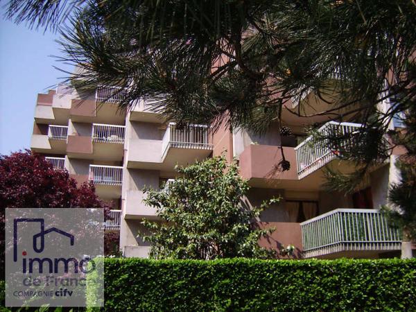 APPARTEMENT T2 QUARTIER EUROPOLE GRENOBLE