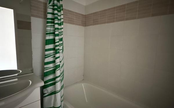 Appartement à louer    2 pièces • 52,27 m2 Lavernose-Lacasse