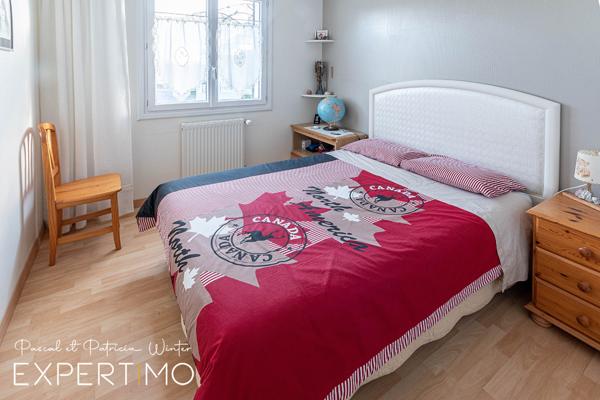 La Garnache (85710) Maison 151m², 3 chambres + bureau 27m², centre ville