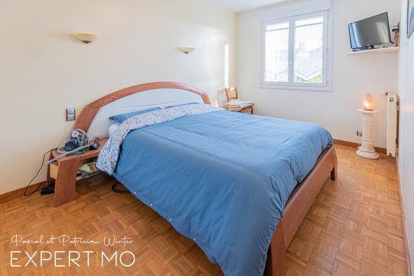 La Garnache (85710) Maison 151m², 3 chambres + bureau 27m², centre ville