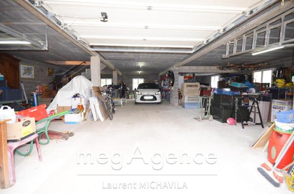 Maison à VILLENEUVE-LES-BEZIERS, 34420 - 6 pièces 130m²