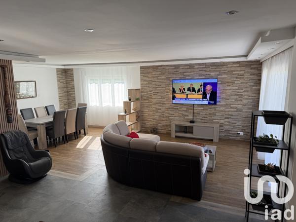 Maison à vendre 5 pièces 121 m² Saint-Georges-Montcocq