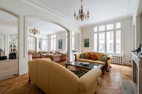 # Appartement – 378m² – Paris 16ème