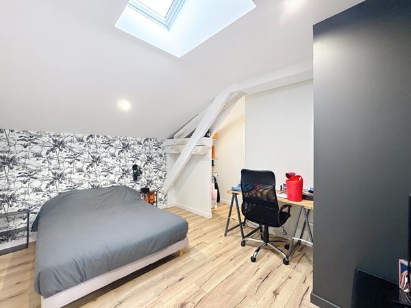 Ars-sur-Formans (01480) Maison 191.2m² rénovée en 2022 terrain 362m²