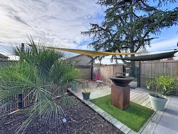 Ars-sur-Formans (01480) Maison 191.2m² rénovée en 2022 terrain 362m²