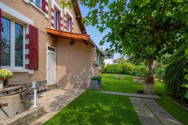 Maison à vendre 179 990 € Saint-Germain-du-Puy 7 p 138 m² DPE F