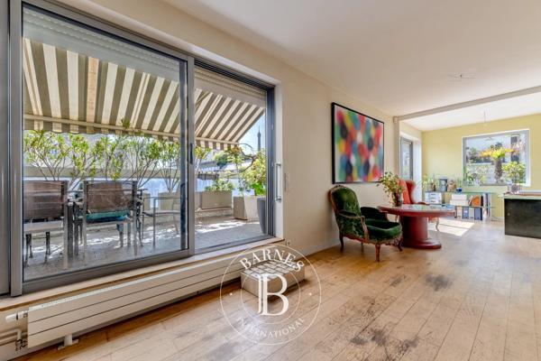 Paris 16ème, Appartement 2 Chambres -  120 m² à vendre